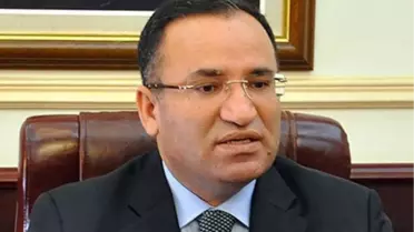 Bekir Bozdağ'dan Almanya Başbakanı Merkel'e Seçim Göndermesi