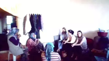 Ayvalıklı Ak Kadınlar Kötü Gün Dostu