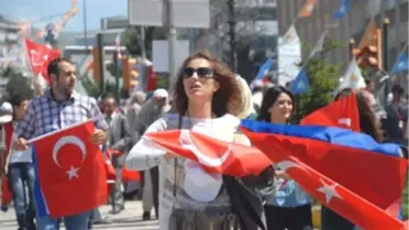 Erzurum'da Milli İradeye Saygı Mitingi