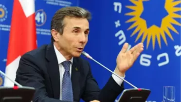 Gürcistan'da Başbakandan Cumhurbaşkanına Eleştiri