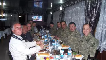 Halkın 'Mustafa Baba'sı Yarbay Turan Şemdinli'den Ayrıldı