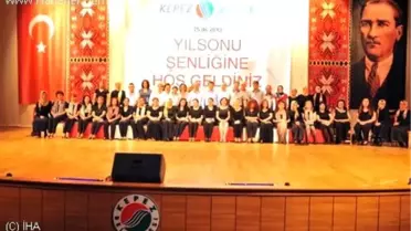 Akmek Kursiyerleri Sahnede