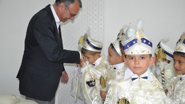 Alaplı Belediyesinden Sünnet Şöleni, - 41 Çocuk Sünnet Öncesinde Eğlendi
