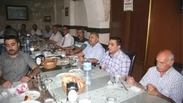 MHP Belediye Başkan Aday Adayı Çelebioğlu, Partilileri ile Yemekte Buluştu