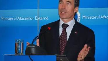 NATO Genel Sekreteri Rasmussen Gürcistan'da