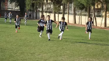 Efe Özüne Önem Verecek
