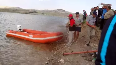 Gölette Kaybolan Genci Arama Çalışmaları Sürüyor