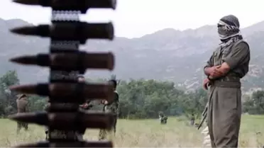 PKK İmamın Evini Yaktı