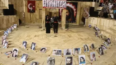 Sivas Aydınları Şiirler ve Türkülerle Anıldı