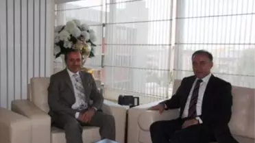 Vali Altıparmak, Başkan Küçükler'i Makamında Ziyaret Etti