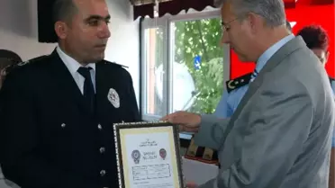 Genç Kızı Ölümden Kurtaran Başkomisere Ödül