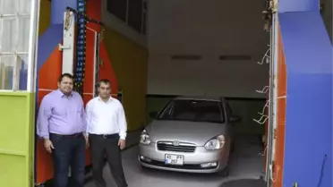 Tam Otomatik Fırçasız Oto Yıkama Makinesi Yaptılar