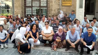 BDP'den Kapatılan Tv'ler İçin Oturma Eylemi