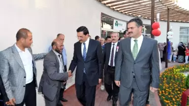 Keçiören'in 3 Yapraklı Yoncası Açıldı