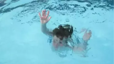 Havuza Düşen 2 Çocuğun Beyin Ölümü Gerçekleşti