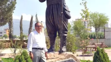 Manisa'ya Yunus Emre Heykeli