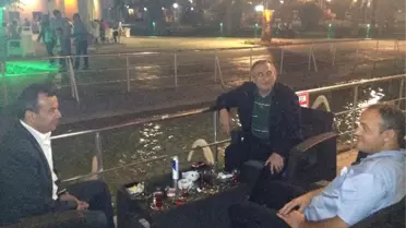 Rakip Siyasetçileri Ramazan Sohbeti Bir Araya Getirdi