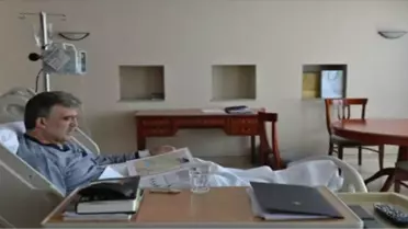 Cumhurbaşkanı Gül, Sabah Namazını Kıldı, Bıçak Altına Yattı