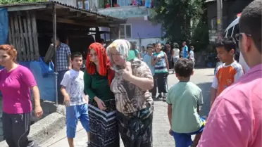 Evde Kimse Yokken Yangın Çıktı, Mutfak Tamamen Kül Oldu