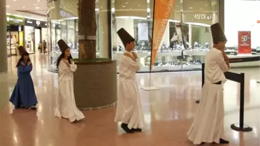 Küçük Semazenlerle 'Coşkulu' Ramazan