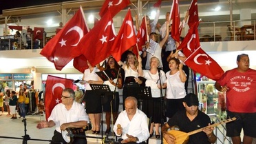 Küçükköy Belediyesi Türk Halk Müziği Korosu Konser Verdi