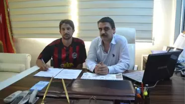 Turgutluspor'da İmza Töreni