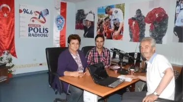 Polis Radyosu'nun Konuğu Tiryaki ve Çomaklı Oldu