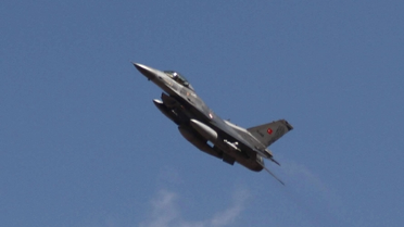 Türk Jetleri Suriye Sınırında Keşif Uçuşu Yaptı