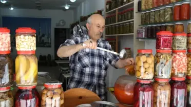 Yumurta Turşusuna İlgi Büyük