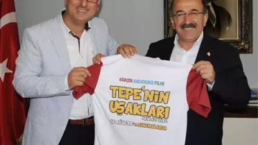 Tepenin Uşakları'ndan Başkan Gümrükçüoğlu'na Ziyaret