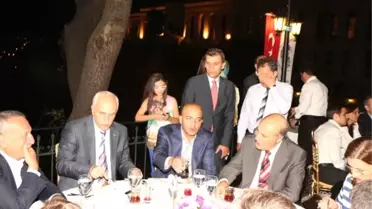 Hüseyin Çapkın, Gazi ve Şehit Polis Ailelerine İftar Verdi