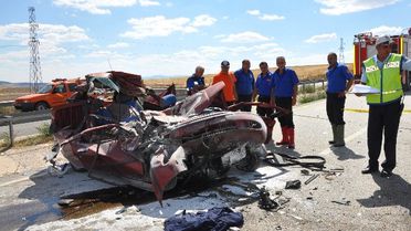 Kırıkkale'de İftar Öncesi Feci Kaza: 5 Ölü, 2 Yaralı