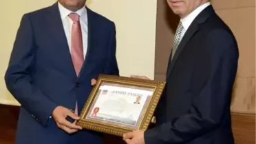 Polislere Başarı Belgesi Verildi
