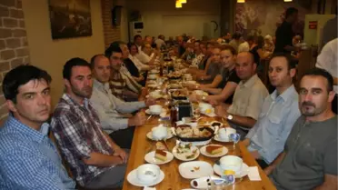 Kocaeli Kafkas'tan Suriyeli Kafkaslara İftar