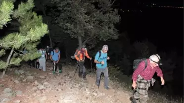 Seydişehirli Dağcılardan Mehtap Yürüyüşü