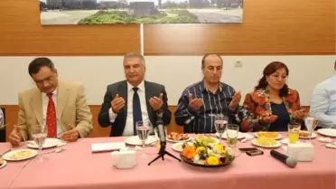 Başkan Durak'tan İftar Yemeği