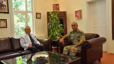 Vali Oğuz, Garnizon Komutanlığına Veda Ziyaretinde Bulundu