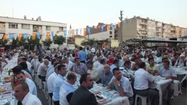 AK Parti İstanbul İl Başkanlığı Hayrabolu'da İftar Yemeği Verdi