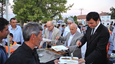AK Parti Kimse Yok mu Çadırında