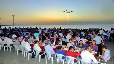 AK Parti'liler İftarda Buluştu