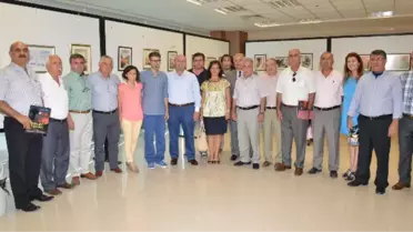 Çiğli'de İşitme Engelli Genç Ressamdan Sergi