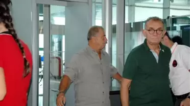 Galatasaray Kafilesi İngiltere'ye Gitti