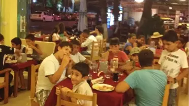 Dalyan'da Öğrencilerin İftar Coşkusu