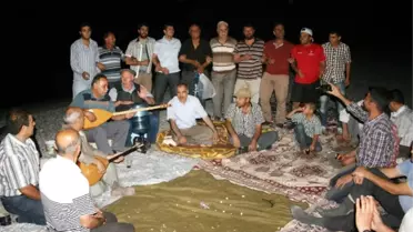 Van'da Şiirli Türkülü İftar Programı