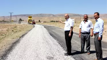 Yazıhan Hamidiye Köyü'nde Asfalt Sevinci