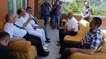 Kaymakam, Şehit Aileleri ve Gazilerin Bayramlarını Kutladı