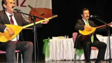 Aşıklar ve Şairler Yarışmaya Başladı