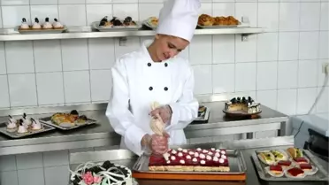 'Bayramda Çocuklar da Aşırı Şeker Tüketmemeli'