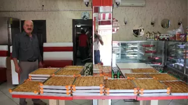 Alaplı'da Baklava Satışları Arttı