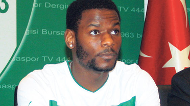 Bursaspor'da Daum'un İsteği Üzerine Ön Libero